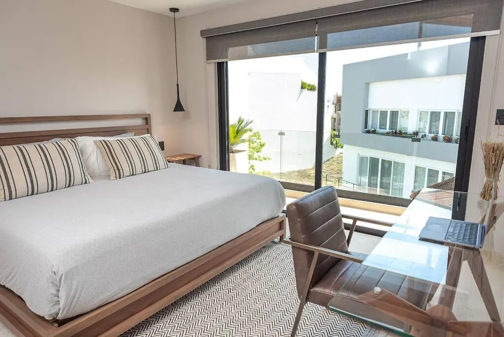 *Private Rooftop Pool* 5 Min Walk To Beach 5Bdr Villa Cancun Mexico